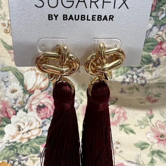 earring - Picture 3 of 7